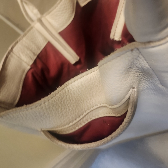 Hammitt Oliver Medium Tote 10W X 13H - Picture 5 of 9